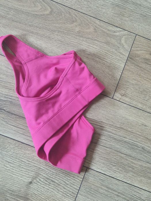 Спортивний топ топік