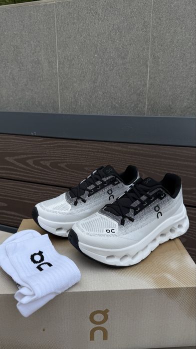 On Running + подарок