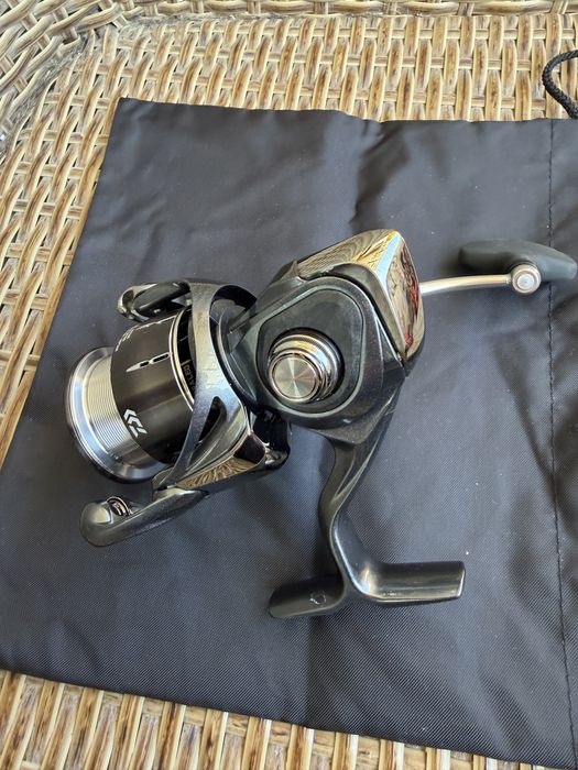 Daiwa 24 Luvias PS LT2500-H