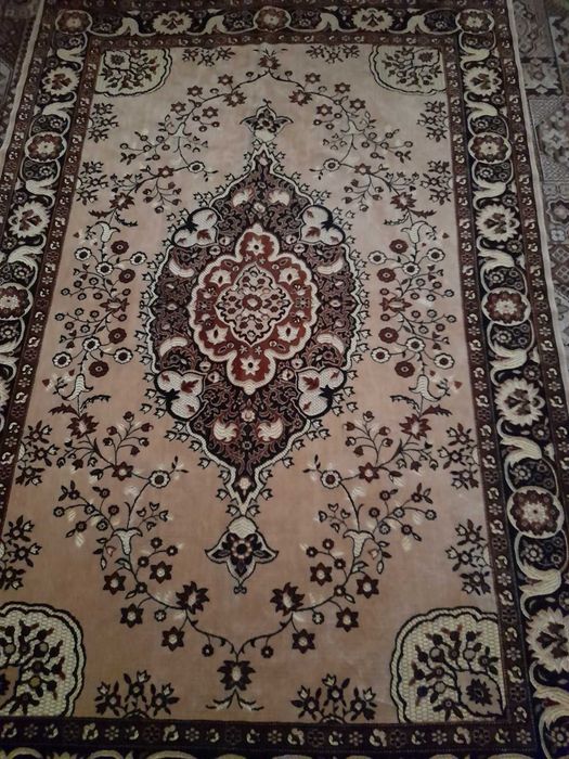 Покрывала на кровать/диван- 2шт. бархат, размер 185см х 135см, новые!!