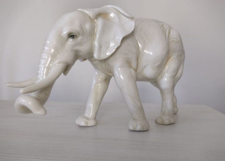 Słoń Karl Ens Art Deco lata 20 - 30 figurka porcelanowa