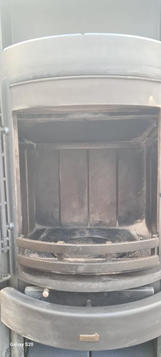 Дров'яна піч HARK