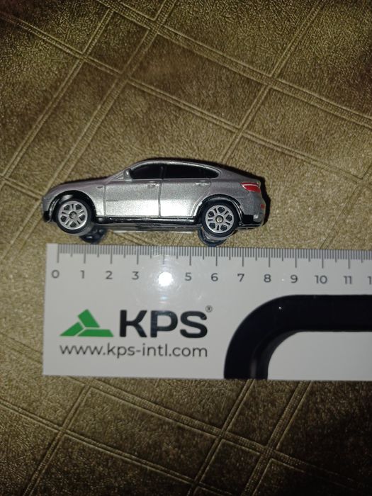 Miniatura bmw x6
