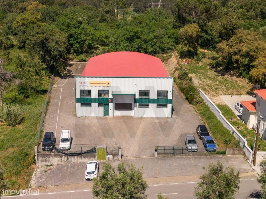 Armazém com 550 m2 em localização estratégica – Brasfemes