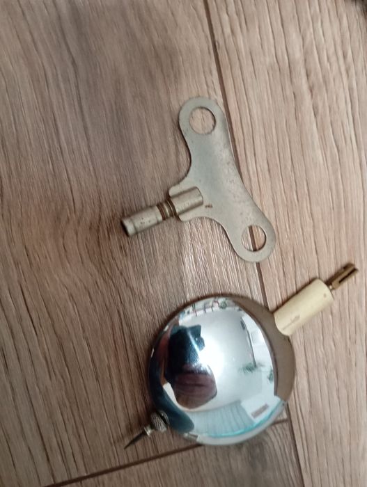 Zegar kuchenny h.a.u mechanizm w277  rok1936