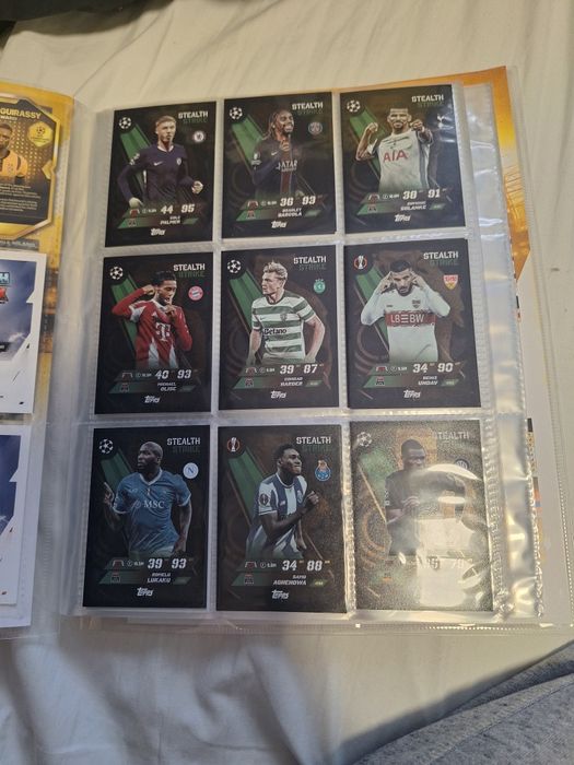 Binder z kartami match attax 25/26