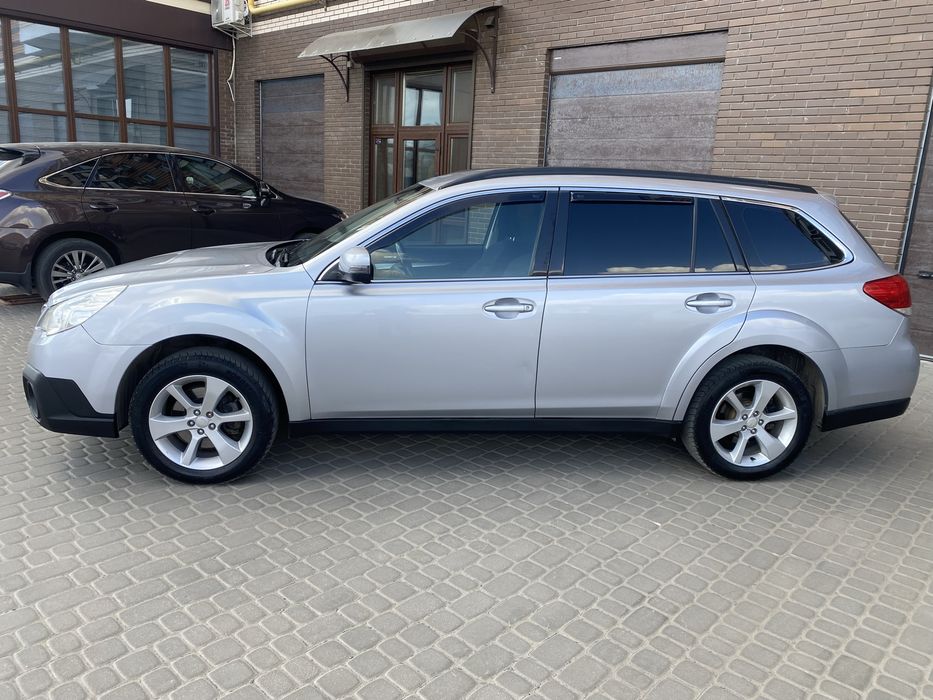Subaru Outback продам