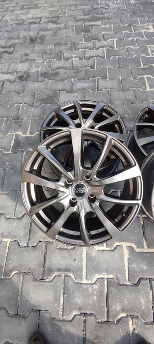 Komplet 4szt felg Ford 4x108 17" 7J Et38