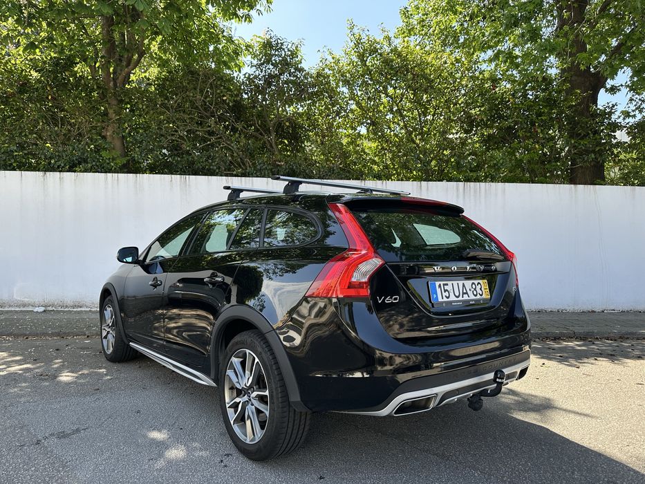 Volvo v60 cross country