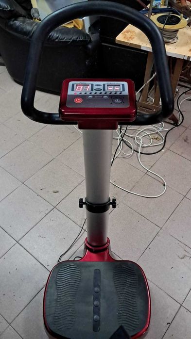 Máquina de vibromassagem oscilante newconfort