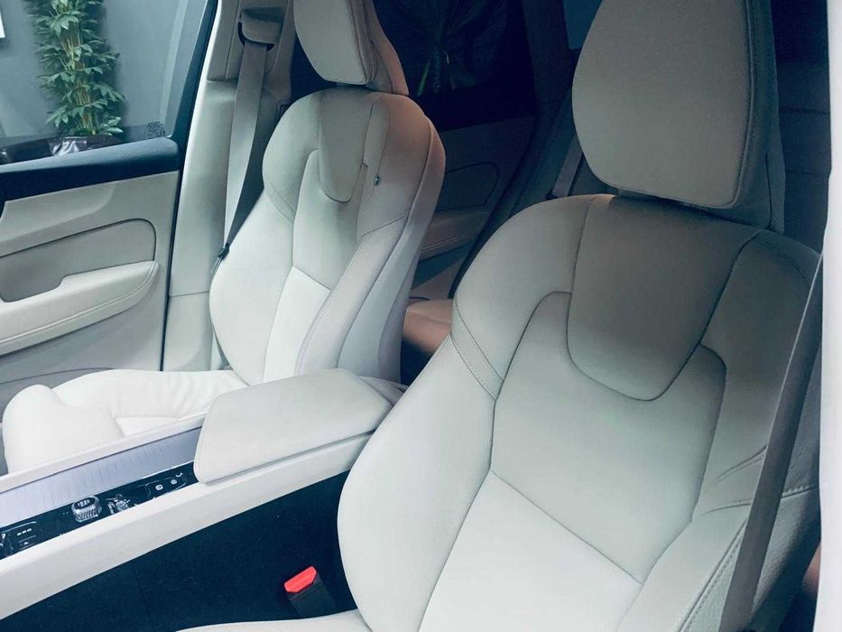 Volvo XC60 2.0 B4 Plus Bright