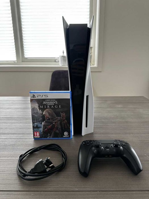 PlayStation 5 (wersja standardowa z napędem)