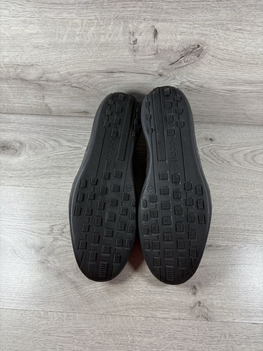 Ecco чоловічі шкіряні кросівки 44 розмір