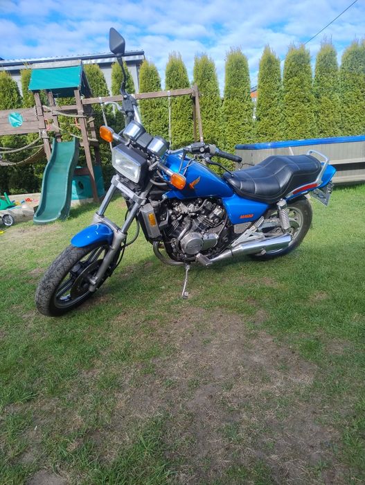 Honda magna vt 500