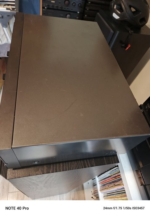 Technics magnetofon.