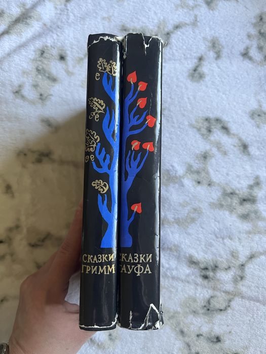 Комплект сказок братьев Гримм. Сказки Вильгельма Гауфа. В 2-х томах.