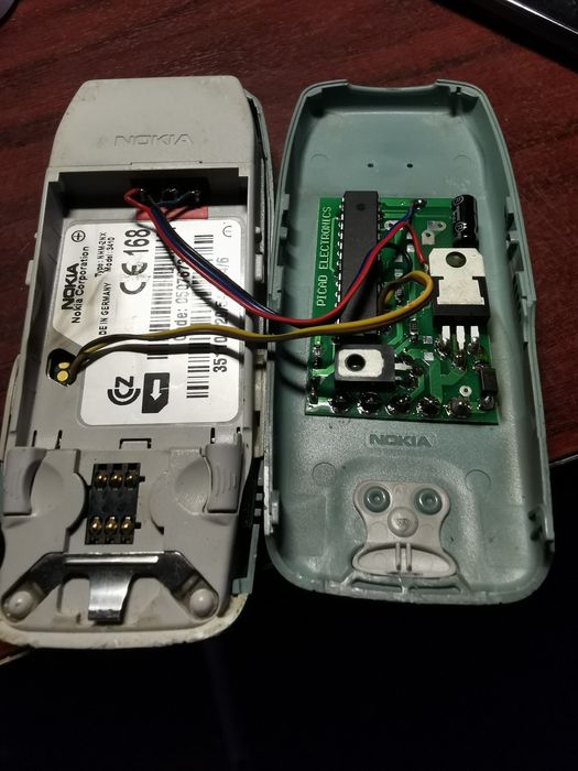 Alarm  na kartę sim