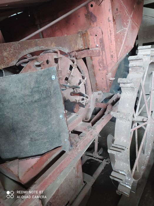 Продам трактор т-25,1991р,в фреза 1,4м,сажалка