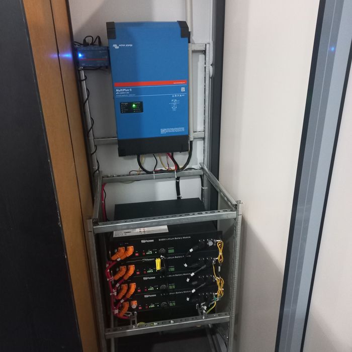 Victron MultiPlus-II 5 кВт + Dyness LiFePO4 10.2 кВт·ч