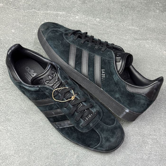 ОРИГІНАЛ 100% 46р. Темні чоловічі кросівки Adidas Gazelle GQ2809