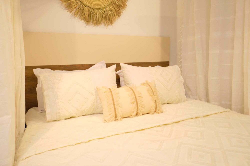 Conjunto Quarto Completo Casal Novo | Cama Roupeiro Cómoda Mesa