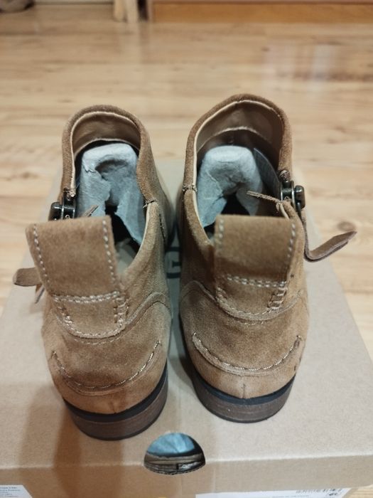 Sprzedam Botki UGG r. 39