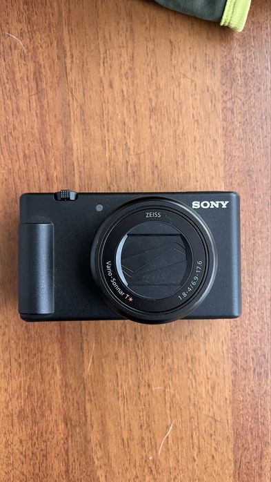 Камера Sony ZV-1M2