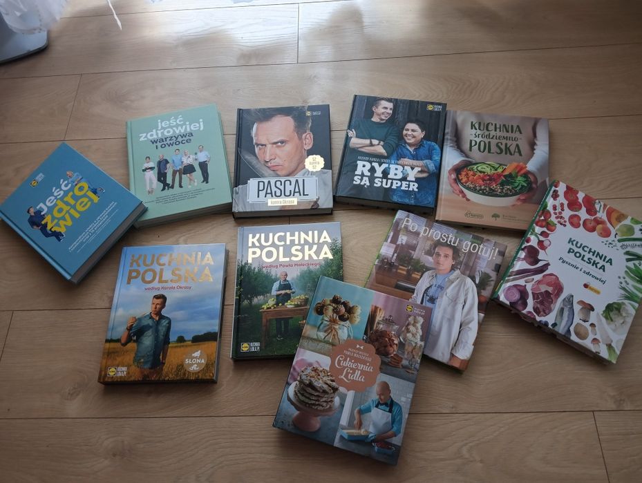 Książki kucharskie 10 szt.