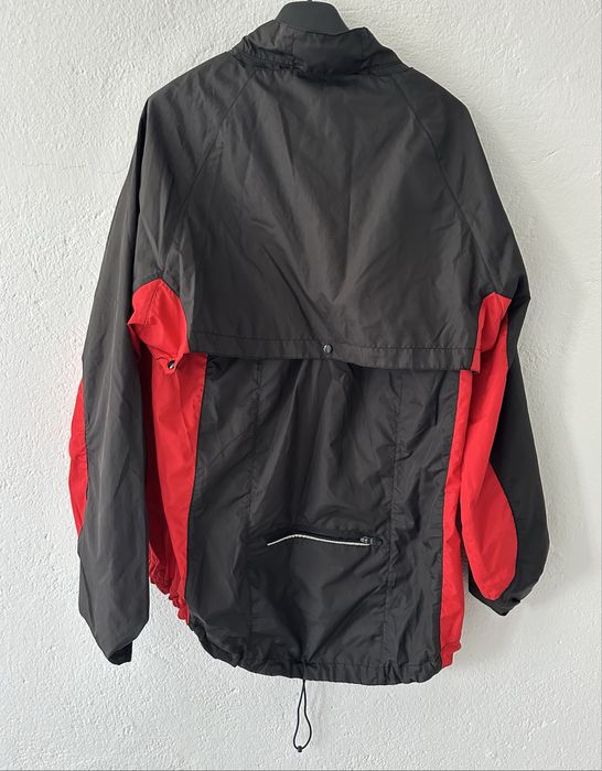 Casaco / colete corta-vento preto e vermelho BERG cycles