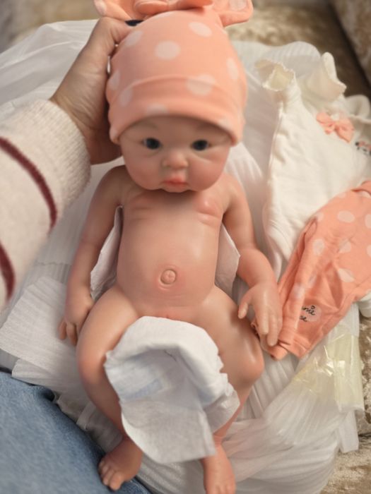 Por encomenda Bebé Reborn Menina de Silicone Sólido Completo 48 cm car
