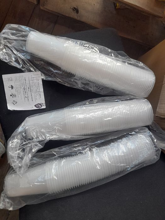 Продам одноразовий 300 мл.