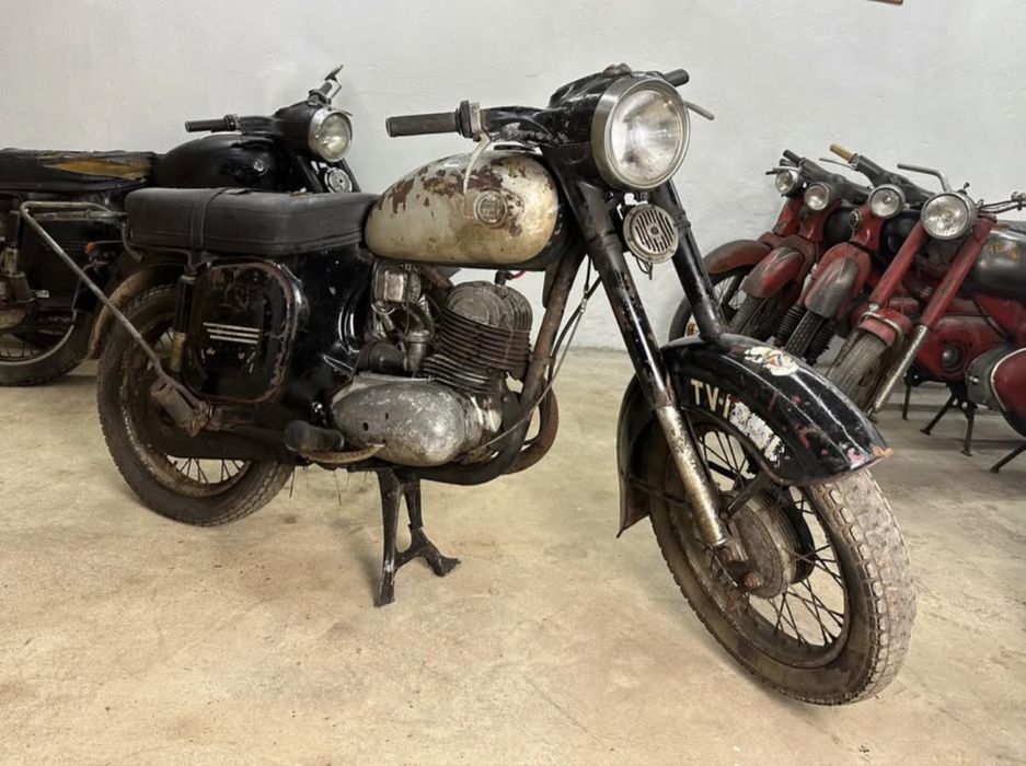 Jawa CZ 175cc, sem documentos