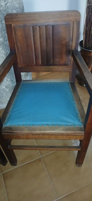 Cadeiras de madeira vintage