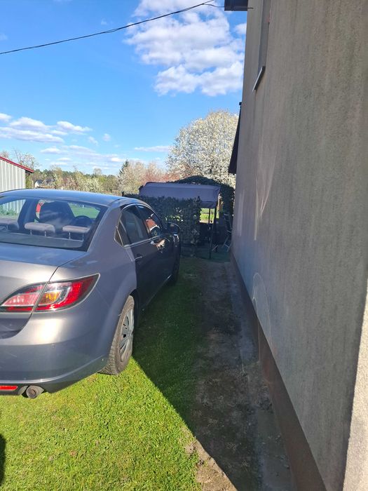 Mazda 6 samochód osobowy