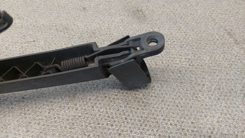 Haste / braço de escova limpa vidros trás OPEL Astra H Caravan (L35)