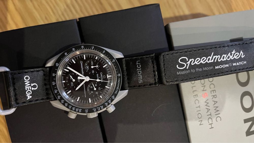 Relógio Swatch x omega mission to the moon