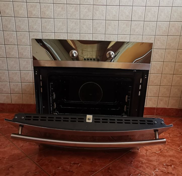 Piekarnik Amica  EBB 2.8 TE