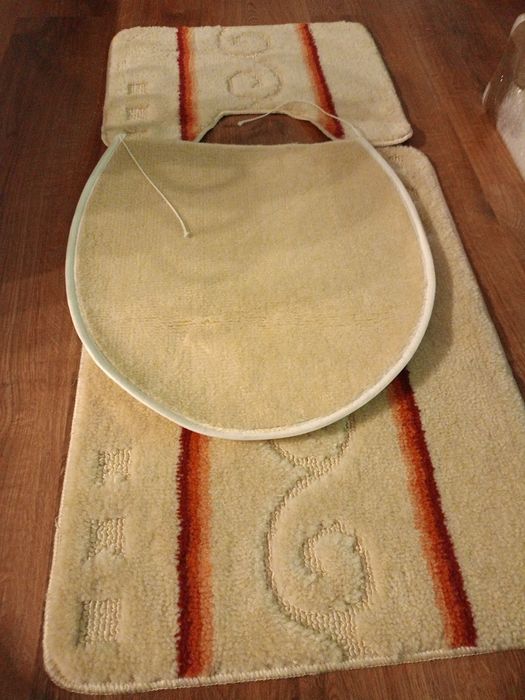 Dywanik łazienkowy 3 w 1 antypoślizgowe