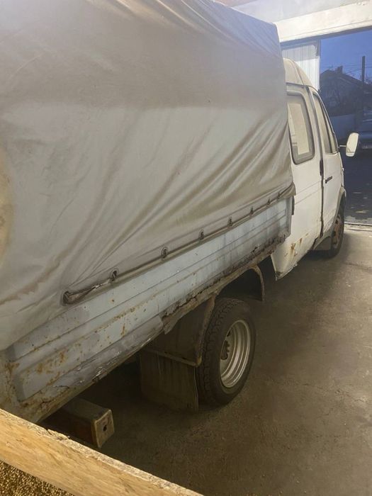 Продам вантажний автомобіль (тентований) ГАЗ-3302 (ГАЗель)