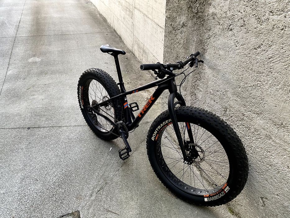 Bicicleta TREK FARLEY 5 (2016)