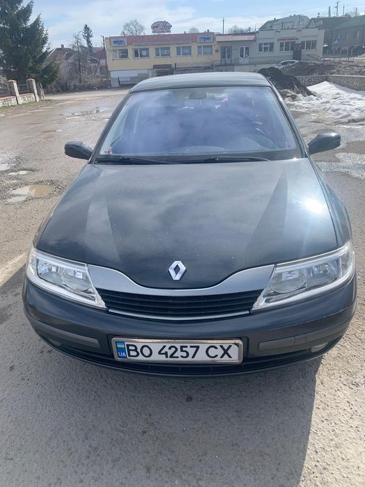 Машина Renault laguna 2
