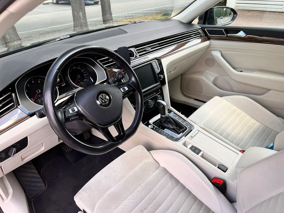 Volkswagen Passat VW Passat Limousine Highline 2016