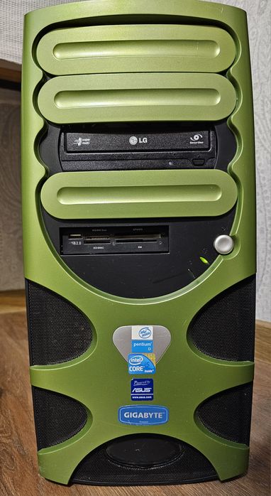 Компьютер, монитор