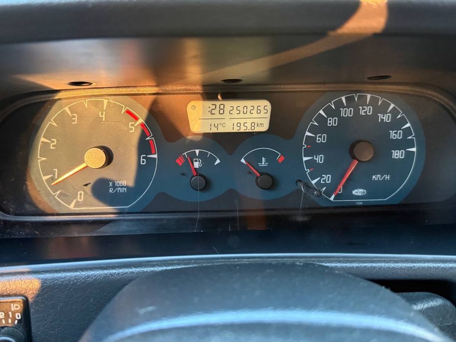 Nissan Terrano II
