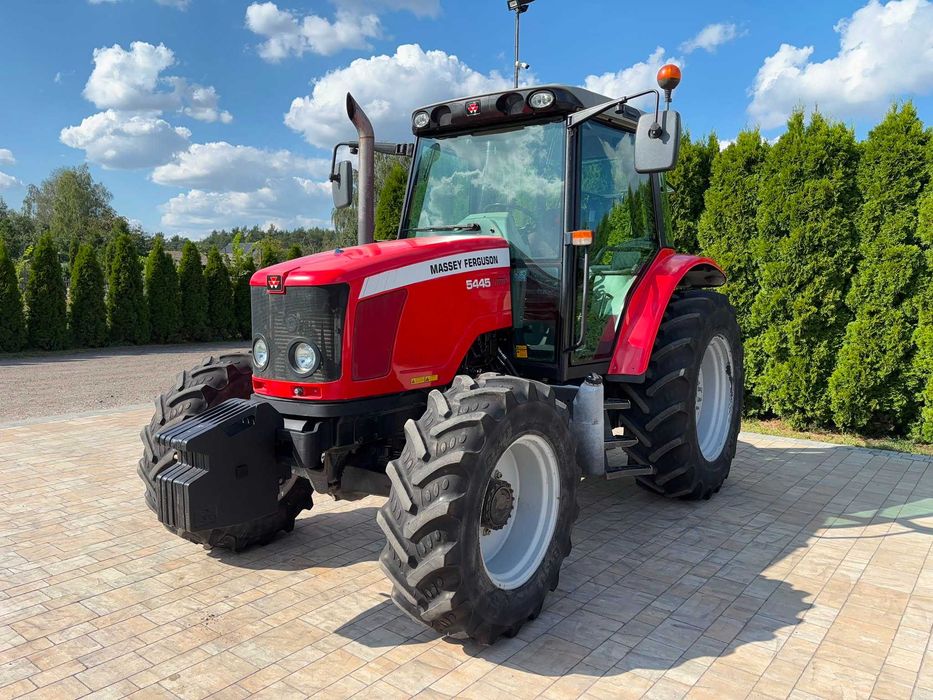 Massey Ferguson 5445