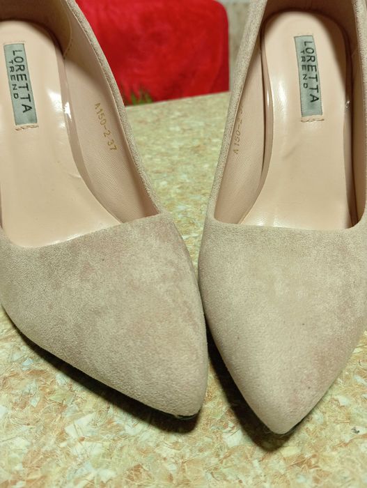 Туфлі жіночі на підборах