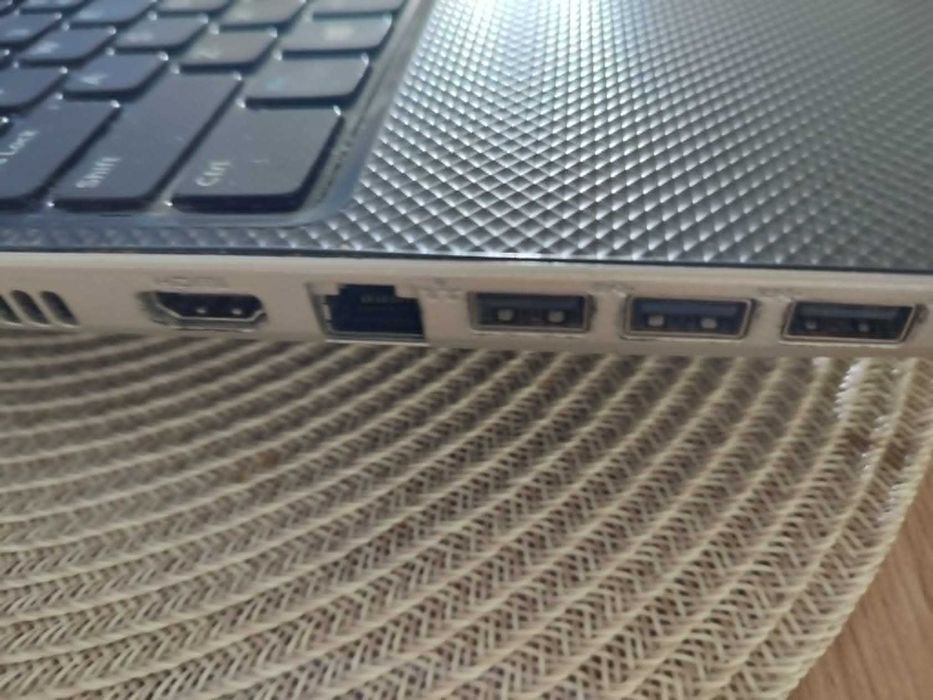 Laptop Dell Vostro 2521 8GB RAM SSD 240GB i3-3227U 1,9Ghz Windows 7 Pro