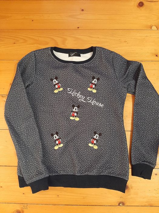 Кофта з мікі маусом