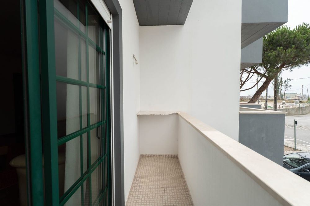 Aluga-se apartamento T2 na Marinha Grande mobilado