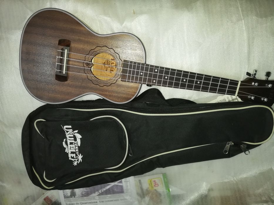 Ukulele concerto madeira